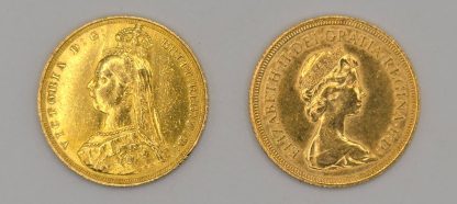 The Royal Mint 1887 Jubilee Head & 1980 Young Head Sovereign Box Set - Image 3