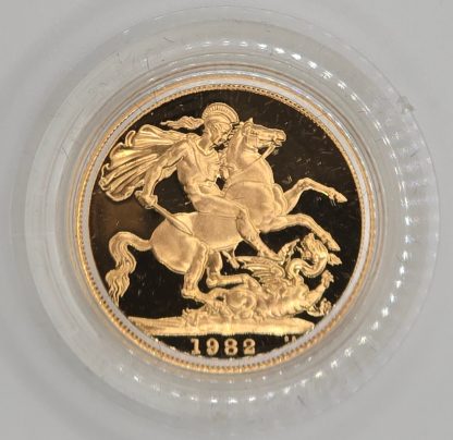 1982 Gold Sovereign - Image 4