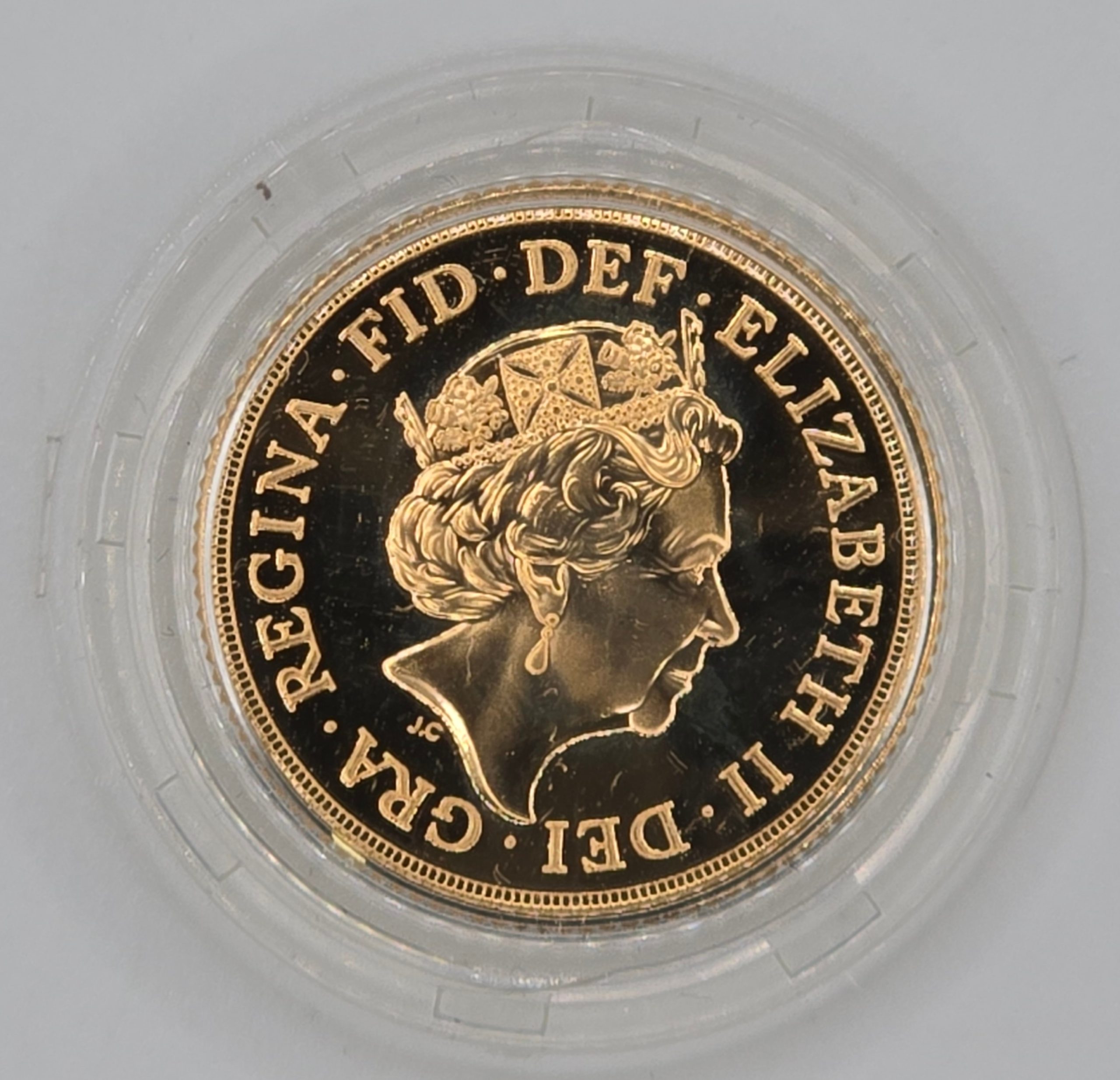 2016 The Royal Birthday Sovereign - Image 2