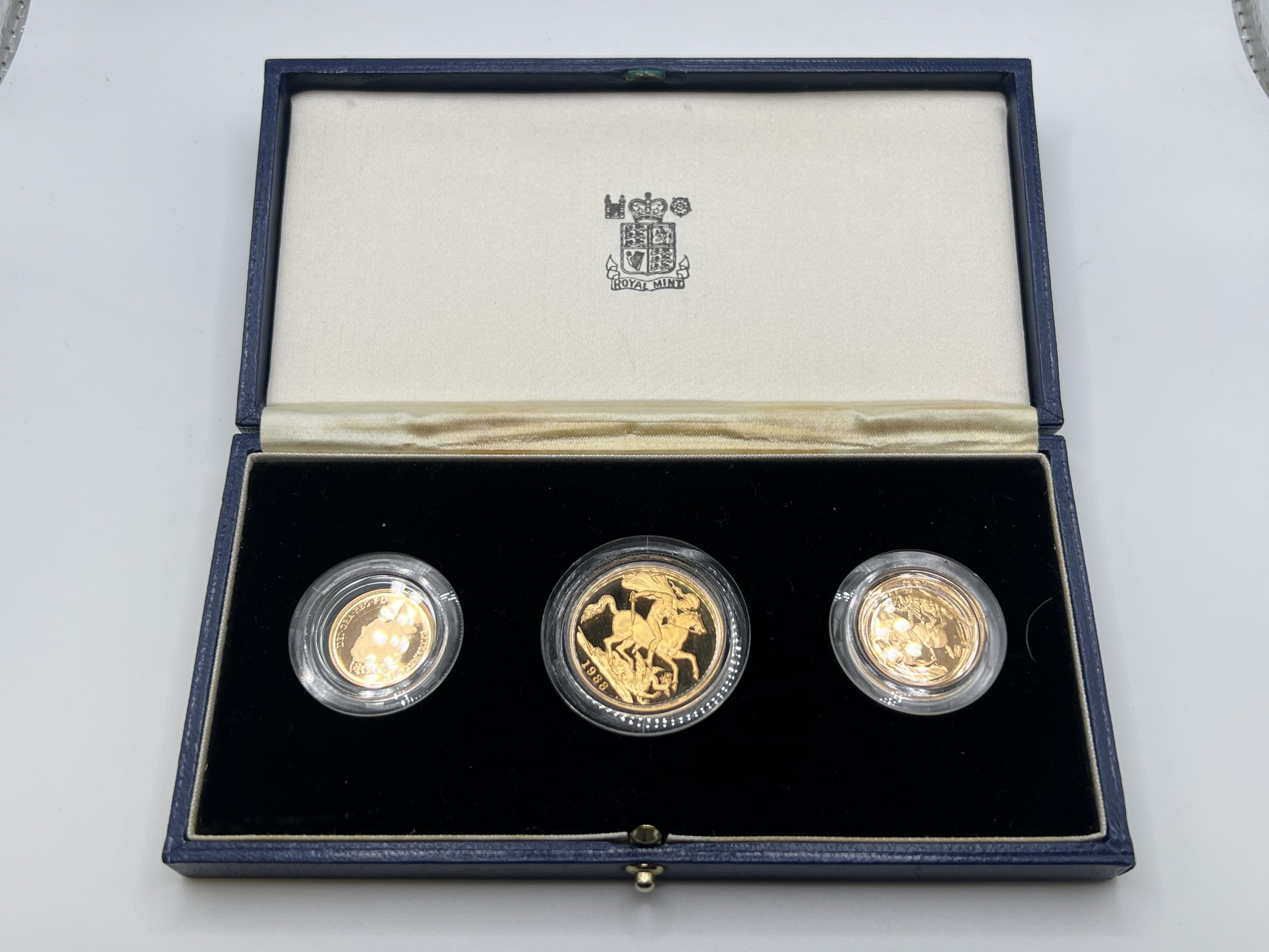 3 Coin Sovereign Box Set